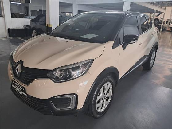 RENAULT CAPTUR 1.6 16V SCE FLEX LIFE X-TRONIC RENAULT CAPTUR 1.6 16V SCE FLEX LIFE X-TRONIC